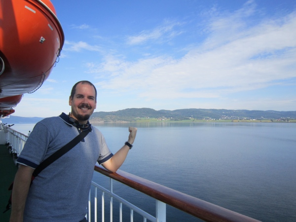 Check this out! Flat, calm waters and epic scenery - can't beat it.