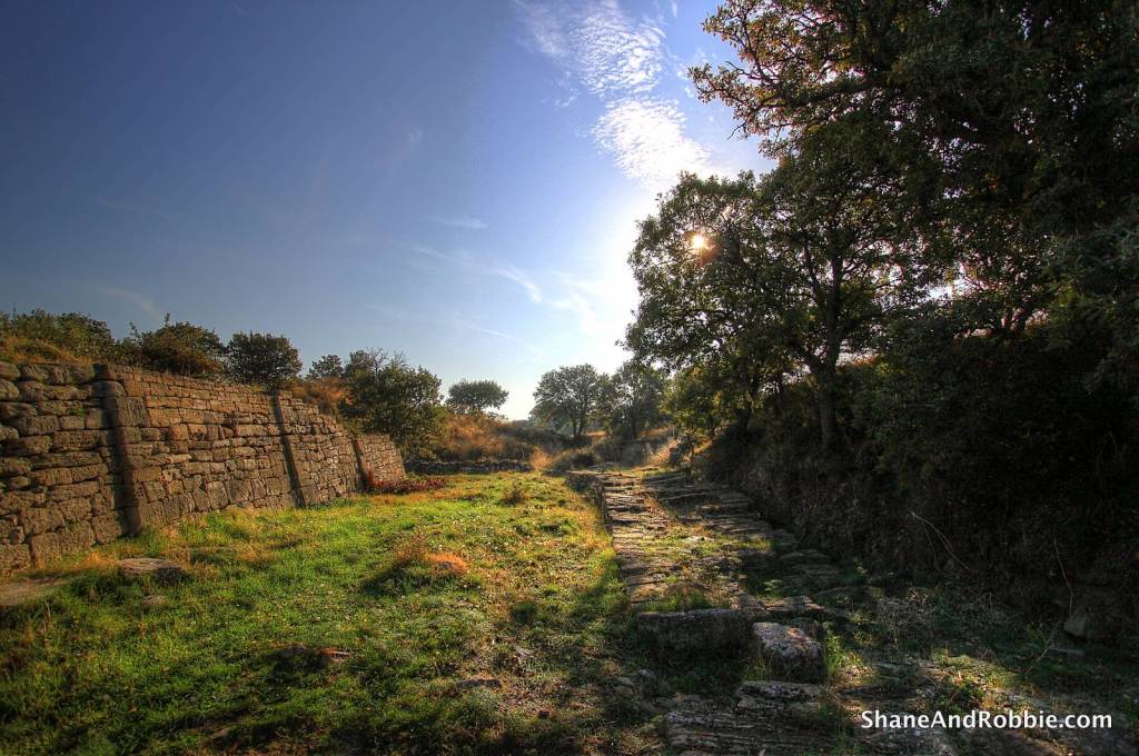 12-IMG_5677_8_9_tonemapped