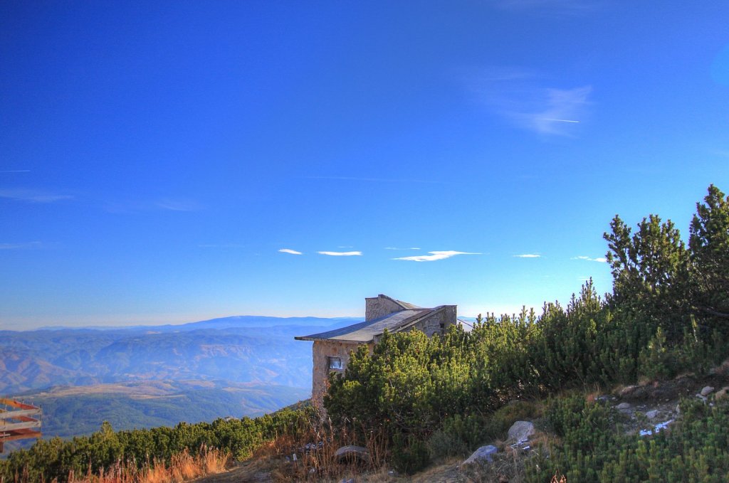 20-IMG_5129_30_31_tonemapped 20-IMG_5129_30_31_tonemapped